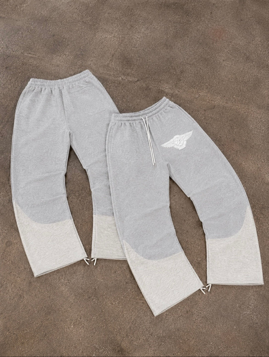 GREY/WHITE JOGGERS
